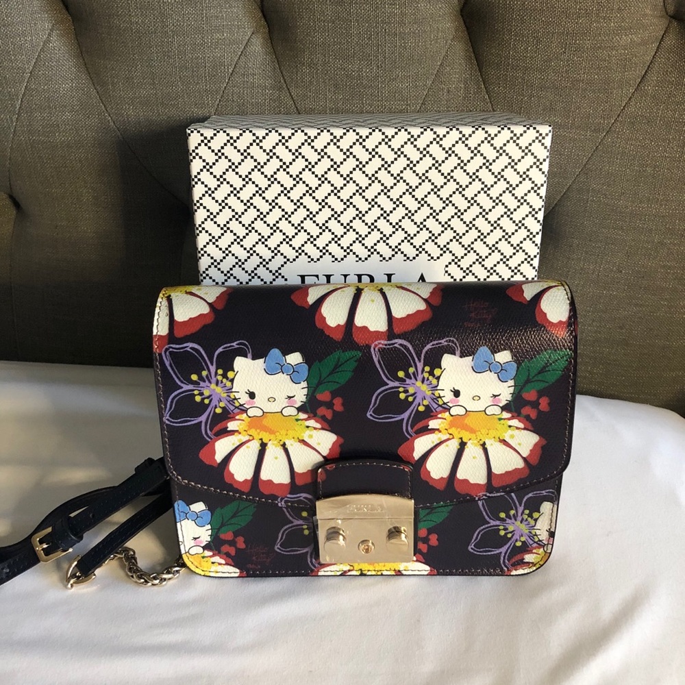 NWT Metropolis Furla Kitty